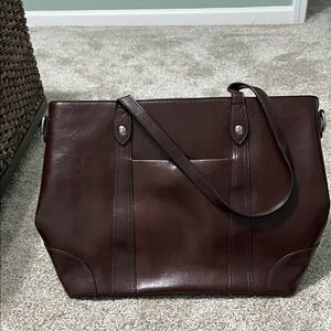 Elegant Brown Leather Laptop Bag
